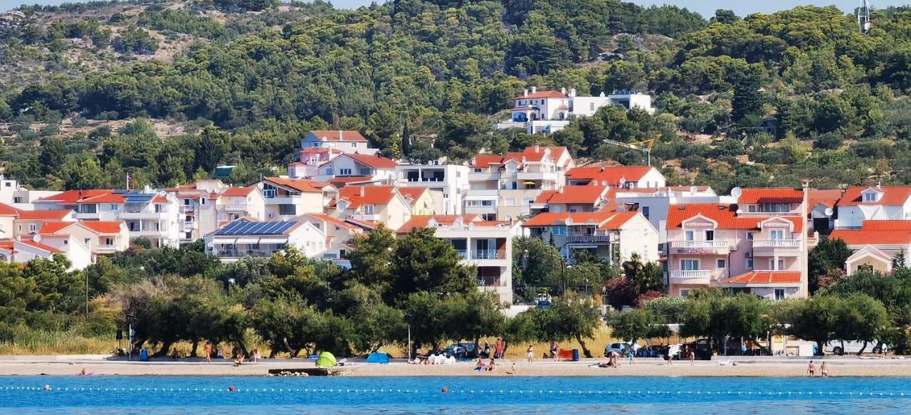 Villa Aliara Jacuzzi Apartment Vodice Buitenkant foto