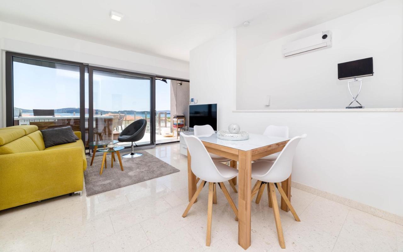 Villa Aliara Jacuzzi Apartment Vodice Buitenkant foto